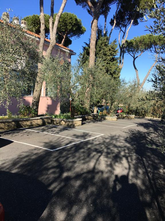 מלון Isola Farnese Casa Nostra Signora מראה חיצוני תמונה