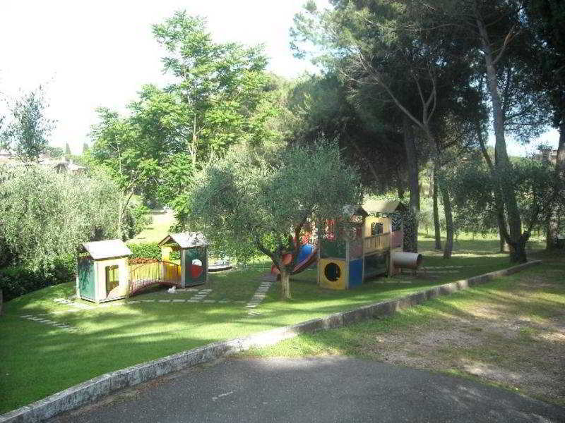 מלון Isola Farnese Casa Nostra Signora מראה חיצוני תמונה